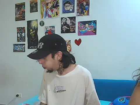 derek 44  online show from June 3, 3:29 am