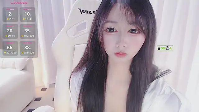 beibei66666 online show from June 5, 5:30 pm