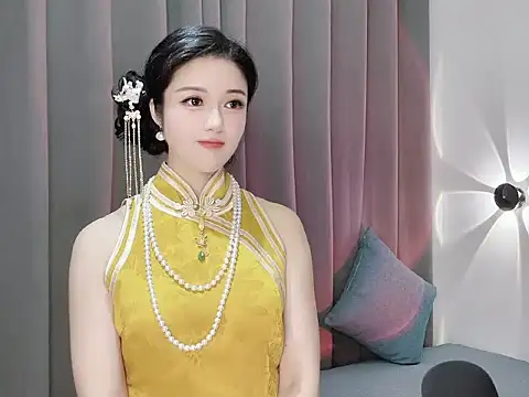 Momo-Wow online show from June 3, 6:47 am