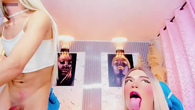  the blonde girls01 online show from June 2, 6:58 am