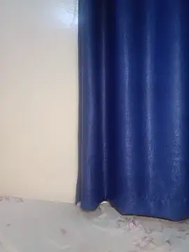 Prettylisah online show from June 3, 2:33 pm