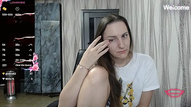 Yevgeshka-Milashka online show from November 18, 5:30 am