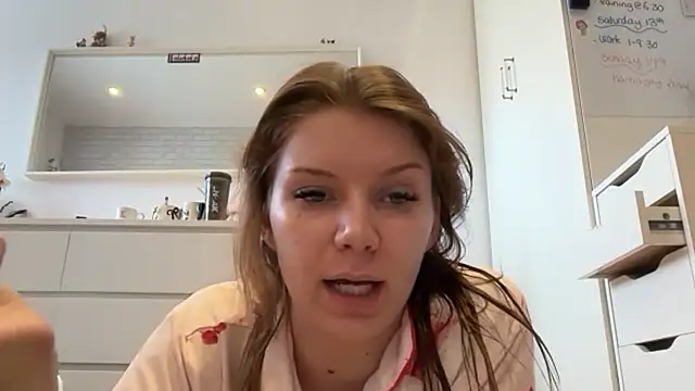 Melissamayy online show from June 8, 12:06 pm