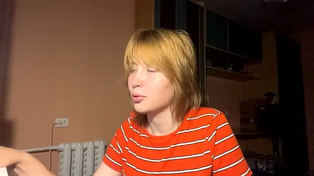 Mowhlntime online show from June 21, 5:28 pm