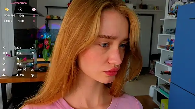 AliviaWithLove online show from July 9, 9:33 am