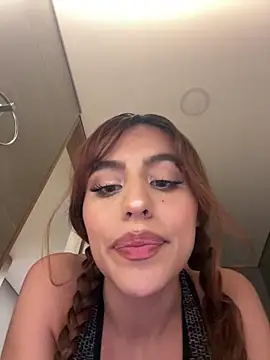 Katejones2 online show from June 9, 11:04 pm