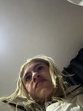 Lia-firee online show from June 14, 3:08 am