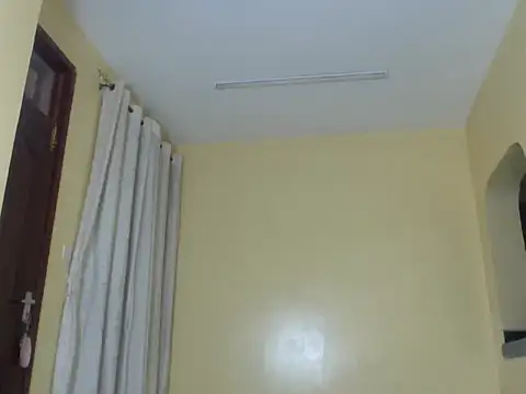 naughty-ebony1 online show from July 9, 1:46 pm