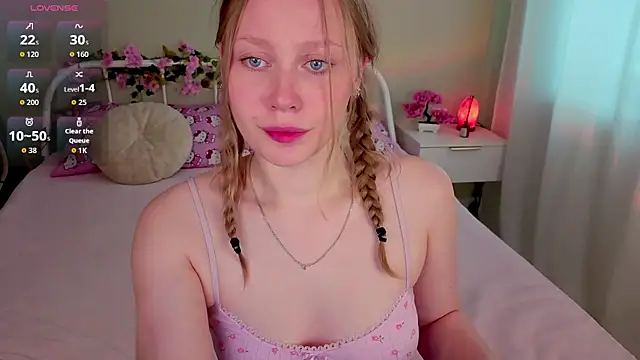 AngelBlaze online show from July 13, 5:08 am