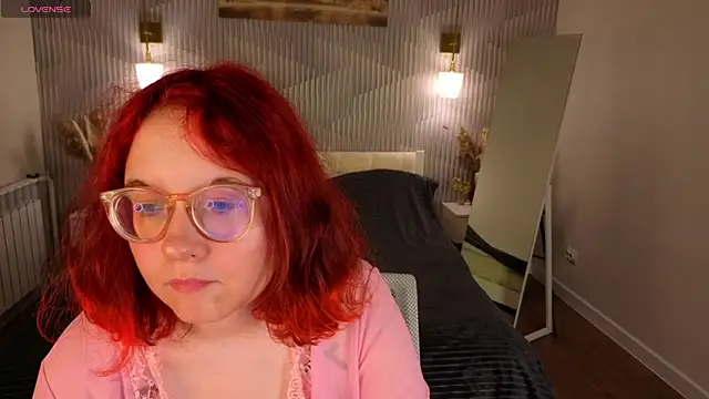 Aleks-casterrr online show from June 30, 5:34 pm