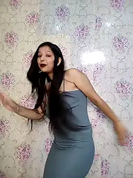 Queen Rosyy online show from June 16, 4:13 am