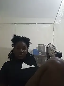 prettycumgal online show from June 8, 7:14 pm