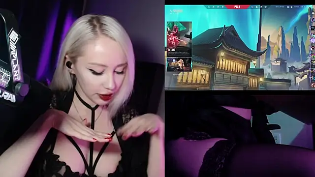 roxxyrowe online show from July 21, 9:48 pm