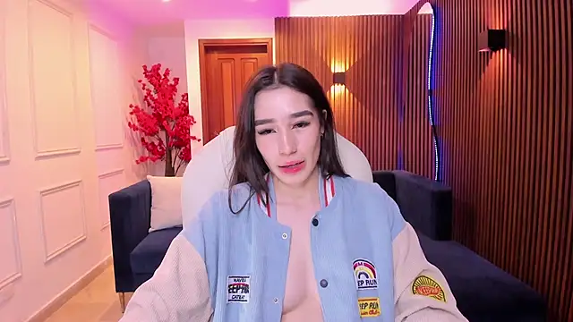 Emma caarter  online show from July 18, 3:43 am