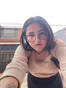 Aly 96 online show from June 12, 3:31 pm
