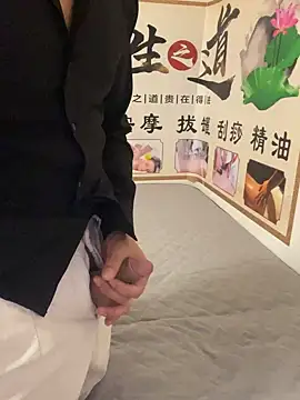 qujing002 online show from June 28, 4:46 pm