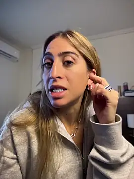 NicoleWilder online show from July 2, 3:51 pm