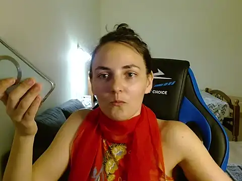 OliviaTheS online show from June 28, 8:15 pm