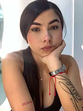 kim luna2 online show from July 10, 4:02 am