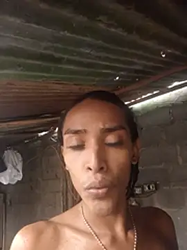 GabyMilan  online show from July 25, 9:33 pm