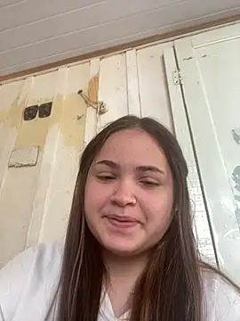 bella  hott online show from July 27, 11:29 am