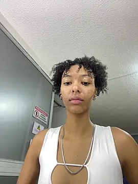 Kiara Kamau XXX online show from August 1, 2:19 pm