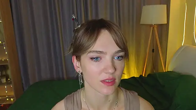 MarielRoloson online show from July 5, 7:08 pm