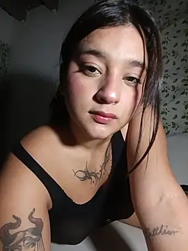 Mia everlyn online show from June 23, 4:54 am