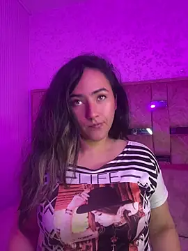 sophia pink17 online show from July 10, 1:00 pm