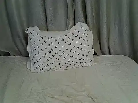 Samanthah  online show from July 14, 2:05 am