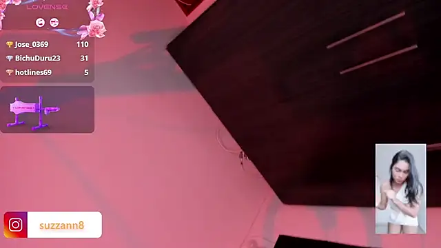 SUZZAN-R online show from July 14, 2:05 am
