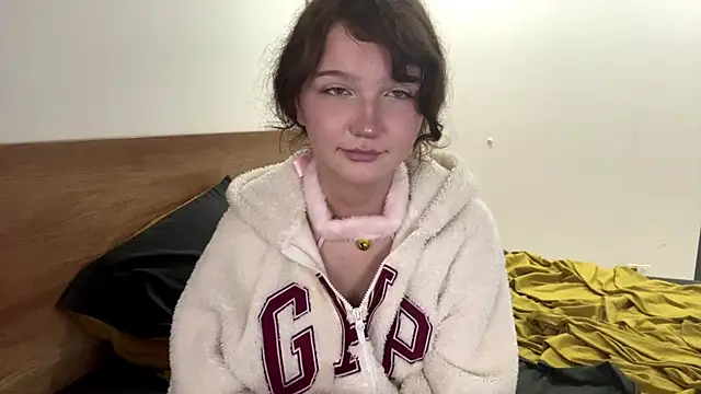 Ela Wish online show from July 12, 8:09 pm