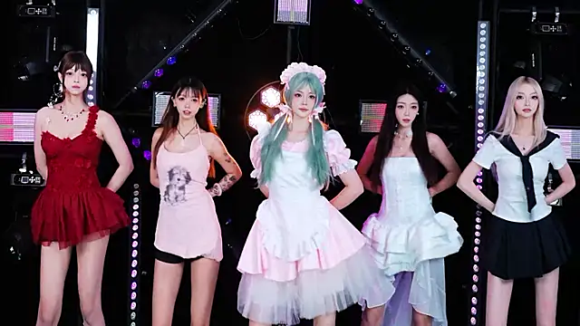 Alice-520 online show from August 1, 11:12 am
