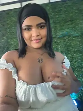 HoneyBunXXX online show from June 24, 1:10 pm