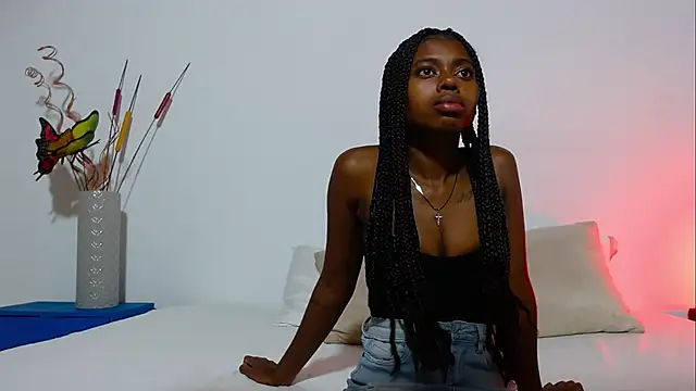 AmaraBennett online show from June 17, 9:16 pm