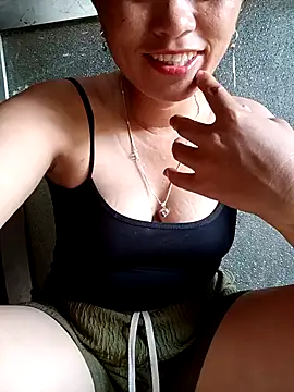 chychy113 online show from June 23, 8:45 am