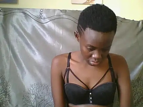Tish Leylah online show from July 22, 2:40 pm