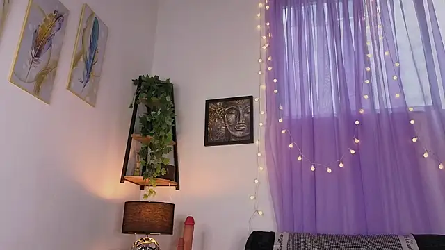 kyliesweet26 online show from July 6, 8:33 pm