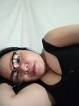 Naaya8109 online show from July 10, 1:44 pm