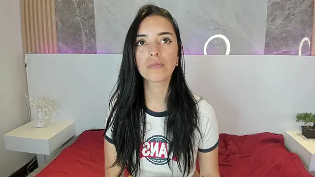 Violeta Harlow online show from July 1, 9:03 pm
