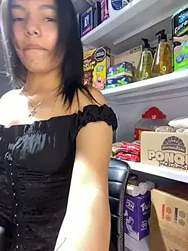 DashaRose online show from July 13, 4:30 pm