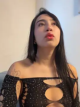 Ashleygross777 online show from July 21, 9:48 pm