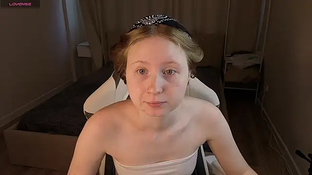 LiliTiny online show from July 15, 2:05 am