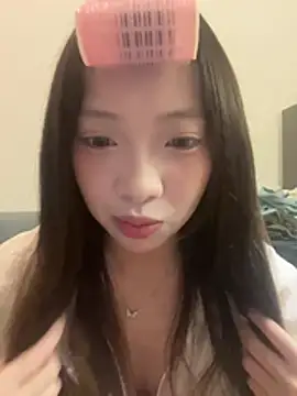 YY-1-1-1 online show from August 9, 12:53 pm