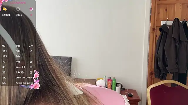 dewlullaby online show from August 5, 6:25 pm