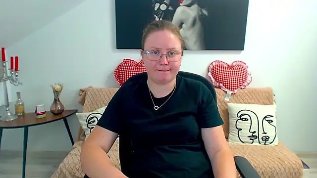 IrenneBates online show from June 30, 10:15 am