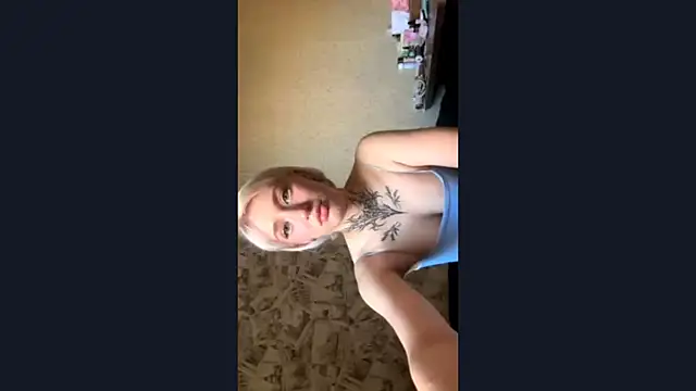 ElliFlower online show from June 26, 3:02 pm