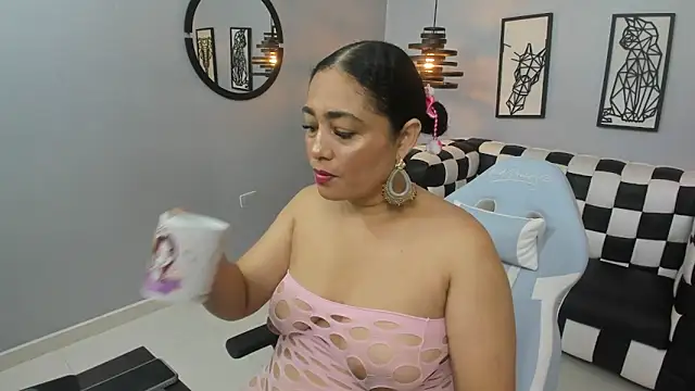 Mila Deepthroat online show from July 2, 4:07 am