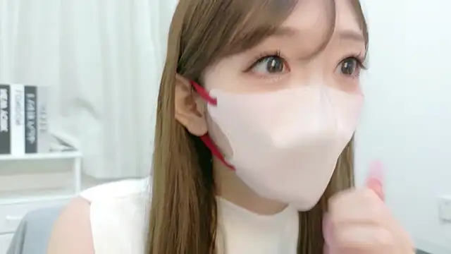 miuchan v online show from July 4, 12:34 pm