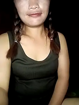  LinLinn  online show from July 10, 7:36 pm